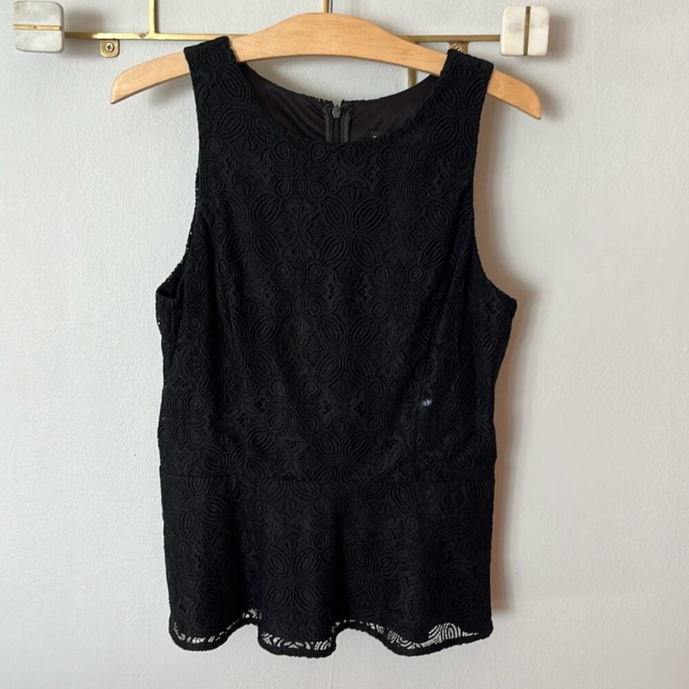 NWT White House Black Market lace top.  Size 6